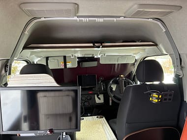 ハイエース標準ボディ ハイルーフにセンターカーテンレールをDIY | NKJ